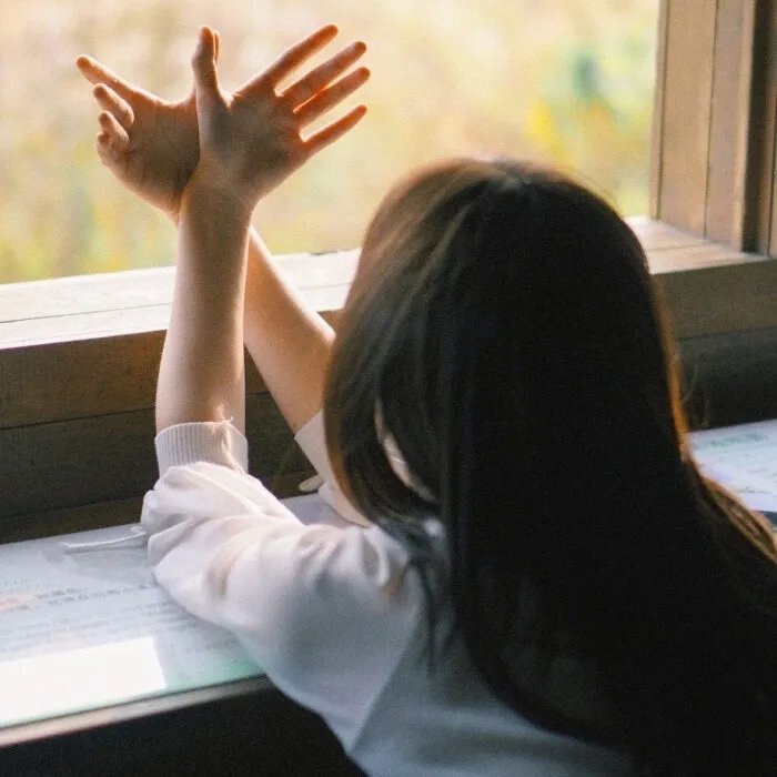 夫人莫装柔弱为夫看见你打人了